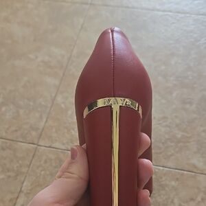 Elegant Red Heels with Gold Detail